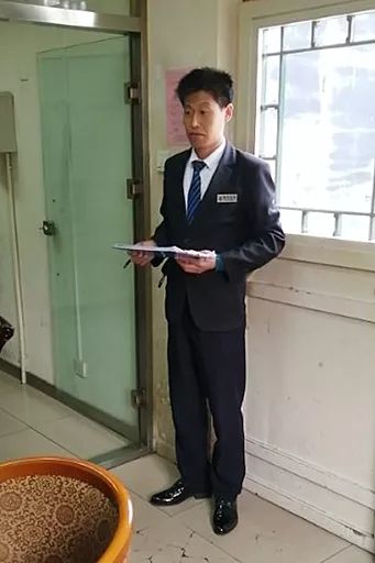 铁招物业管理处秩序部领班白玉成